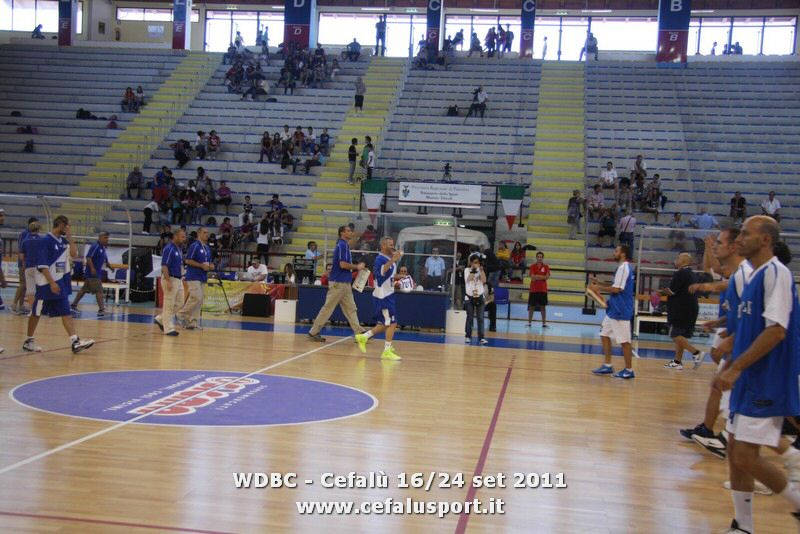 110923 basket 044_tn.jpg